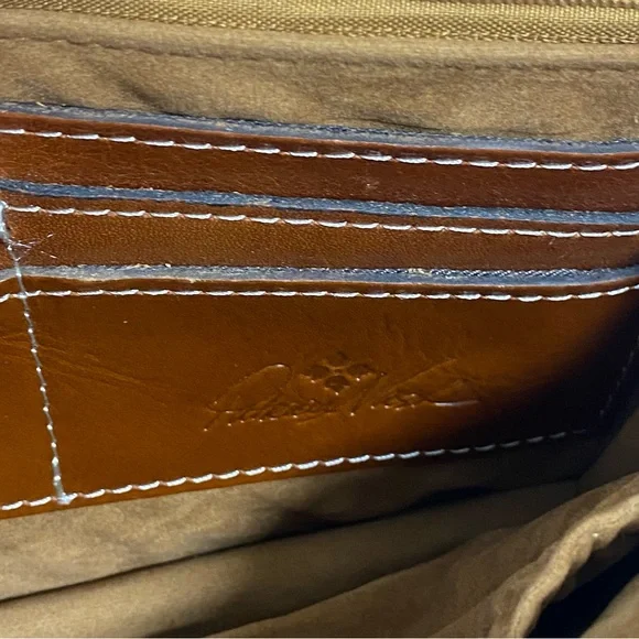 Patricia Nash Brown Leather Convertible Crossbody Clutch - Like New - Picture 11 of 15